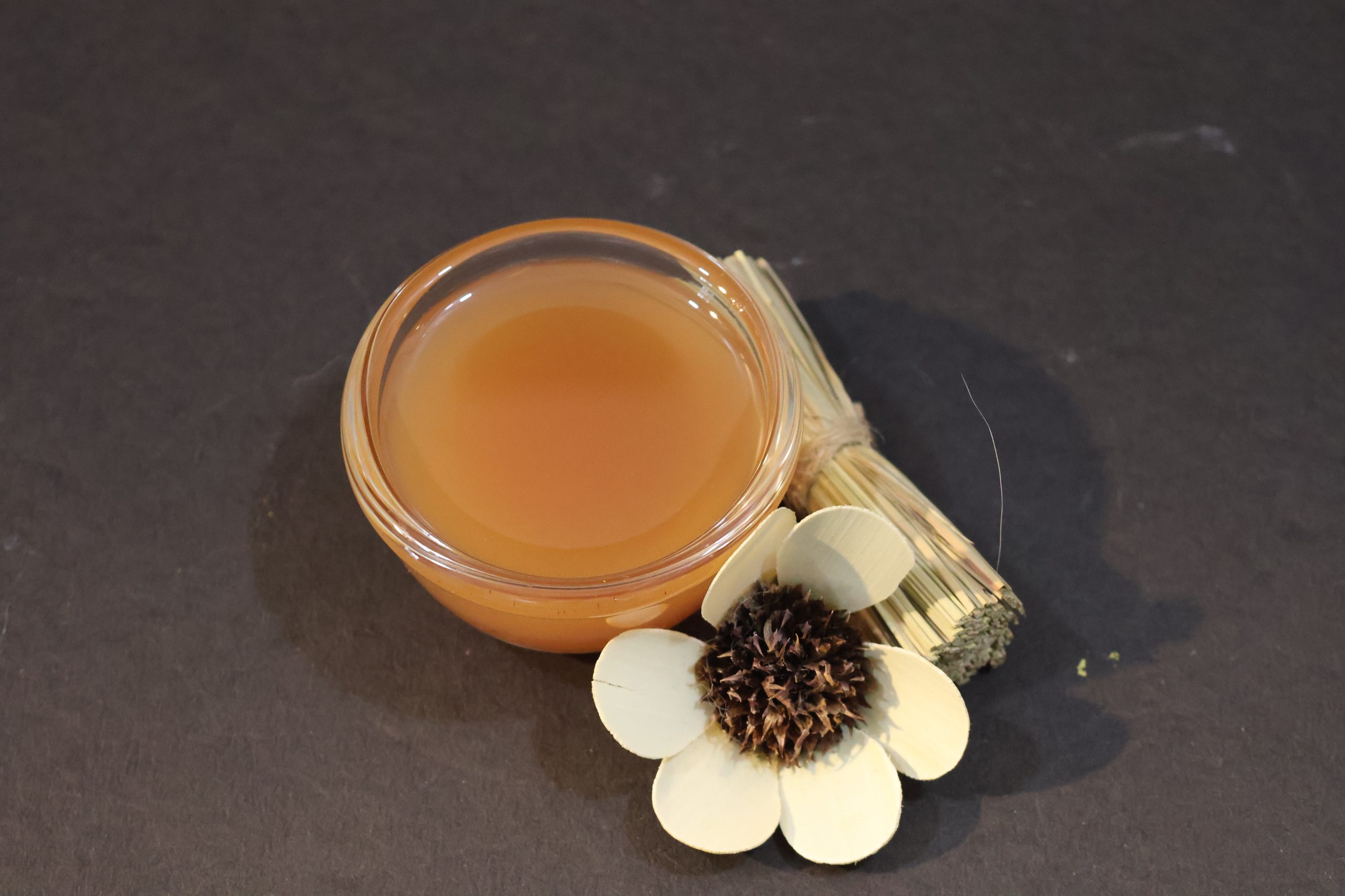 Oil For Cracked heel - Image 2